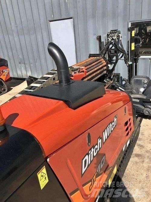 Ditch Witch JT10 Horizontal drilling rigs