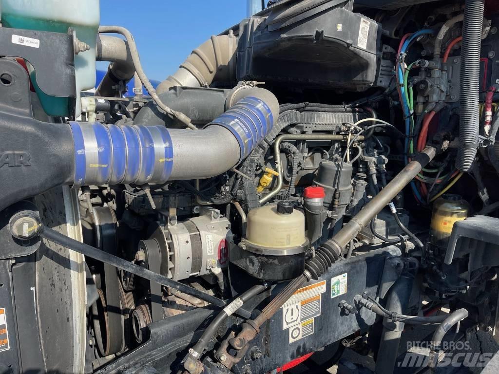 Peterbilt 567 Prime Movers