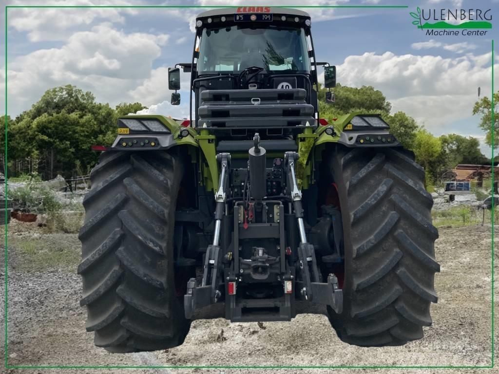 CLAAS Xerion 5000 VC Tractors