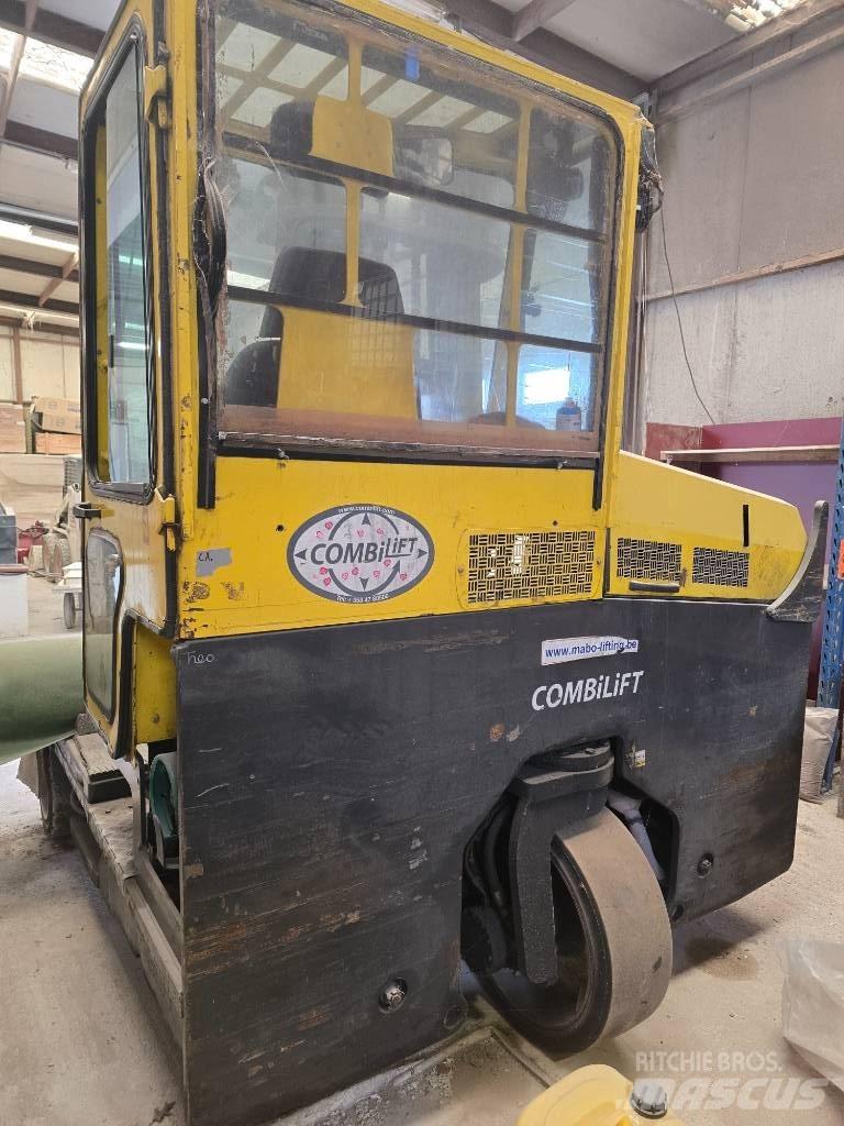 Combilift C4000LPG 4-way reach truck