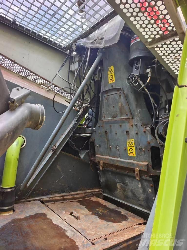 CLAAS Jaguar 870 Forage harvesters