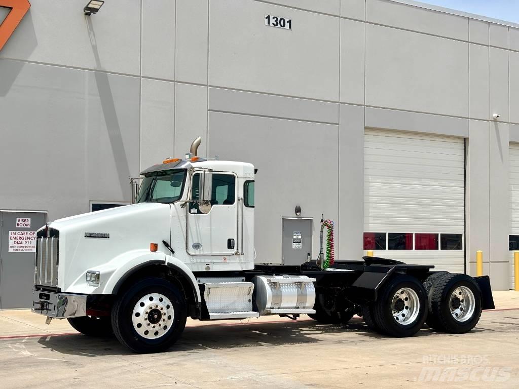 Kenworth T 800 Prime Movers