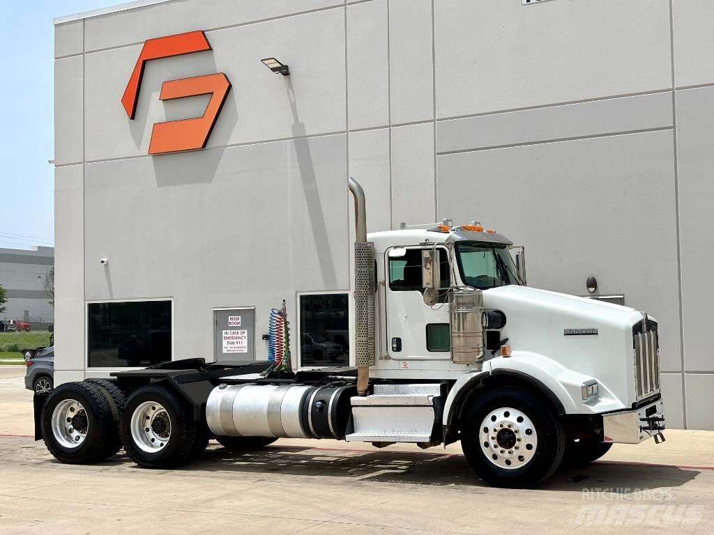 Kenworth T 800 Prime Movers