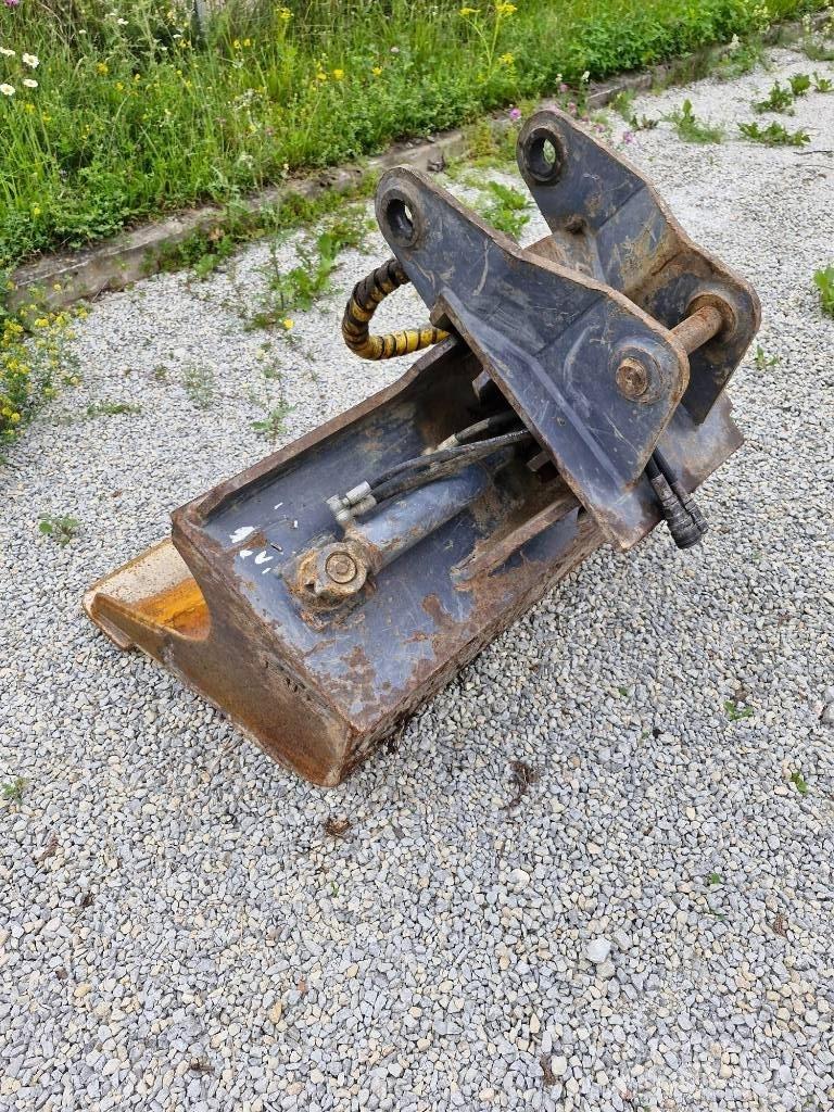 CASE 695 ST Backhoe
