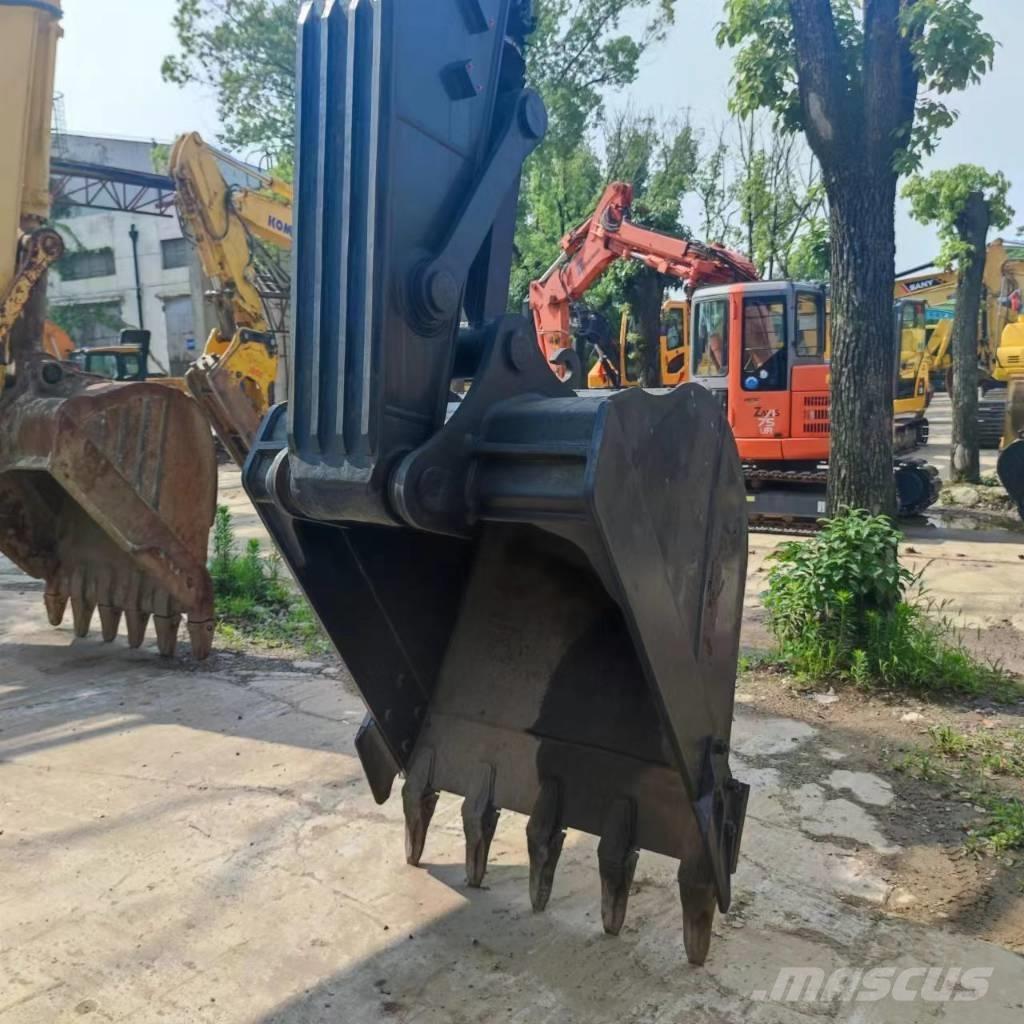 Volvo EC 210 D Crawler excavators