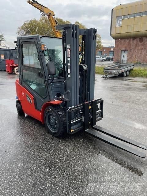 Heli CPD 35 Electric forklift trucks