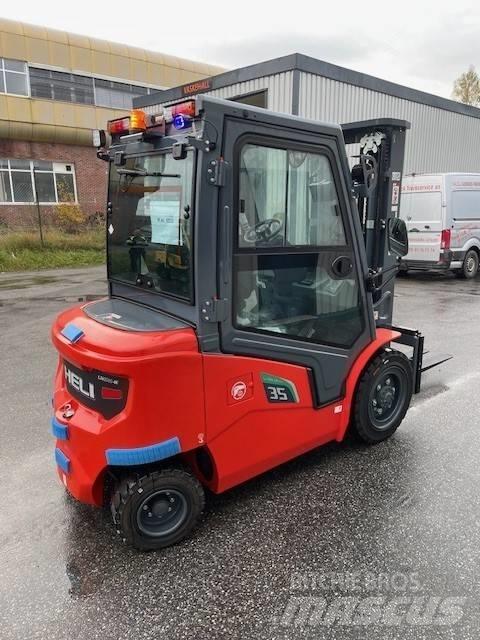 Heli CPD 35 Electric forklift trucks