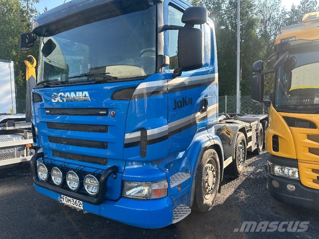 Scania R420 8X4/4 Hook lift trucks