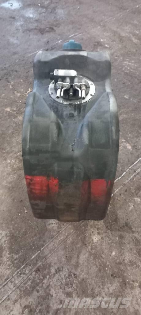 Scania G 400   1740107 Chassis and suspension