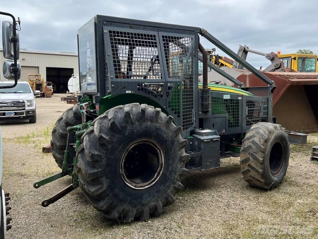 John Deere 5100 M Tractors