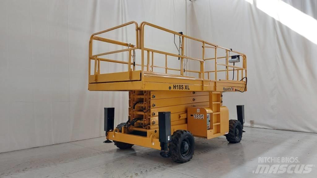 Haulotte HA 18 SXL Scissor lifts