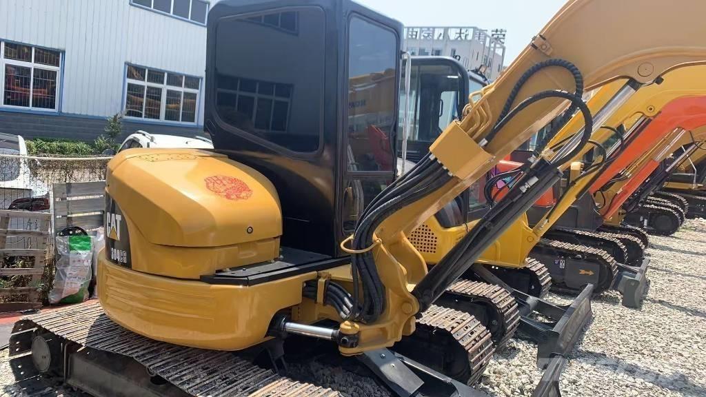CAT 304 CR Mini excavators < 7t (Mini diggers)