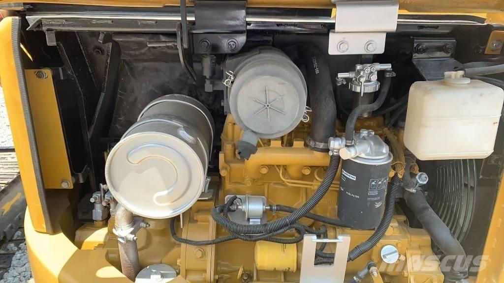 CAT 304 CR Mini excavators < 7t (Mini diggers)