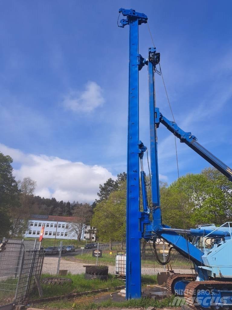 Delmag D46-32 Diesel pile hammers