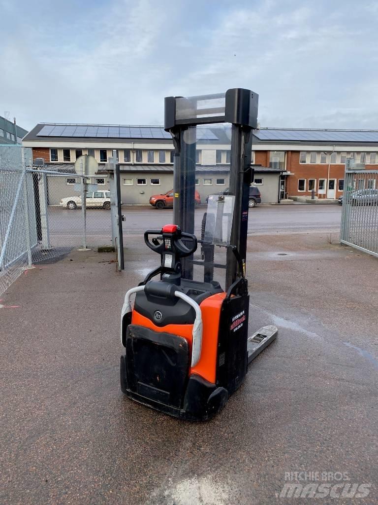 Toyota BT SPE 140 Pedestrian stacker