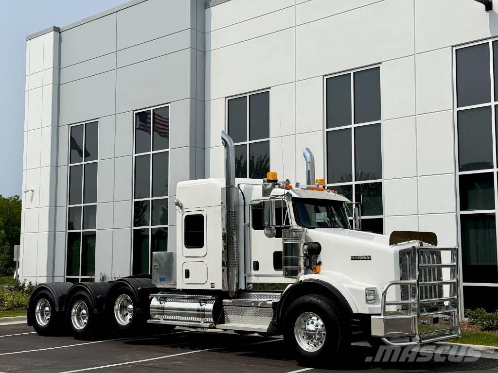 Kenworth T800 Prime Movers