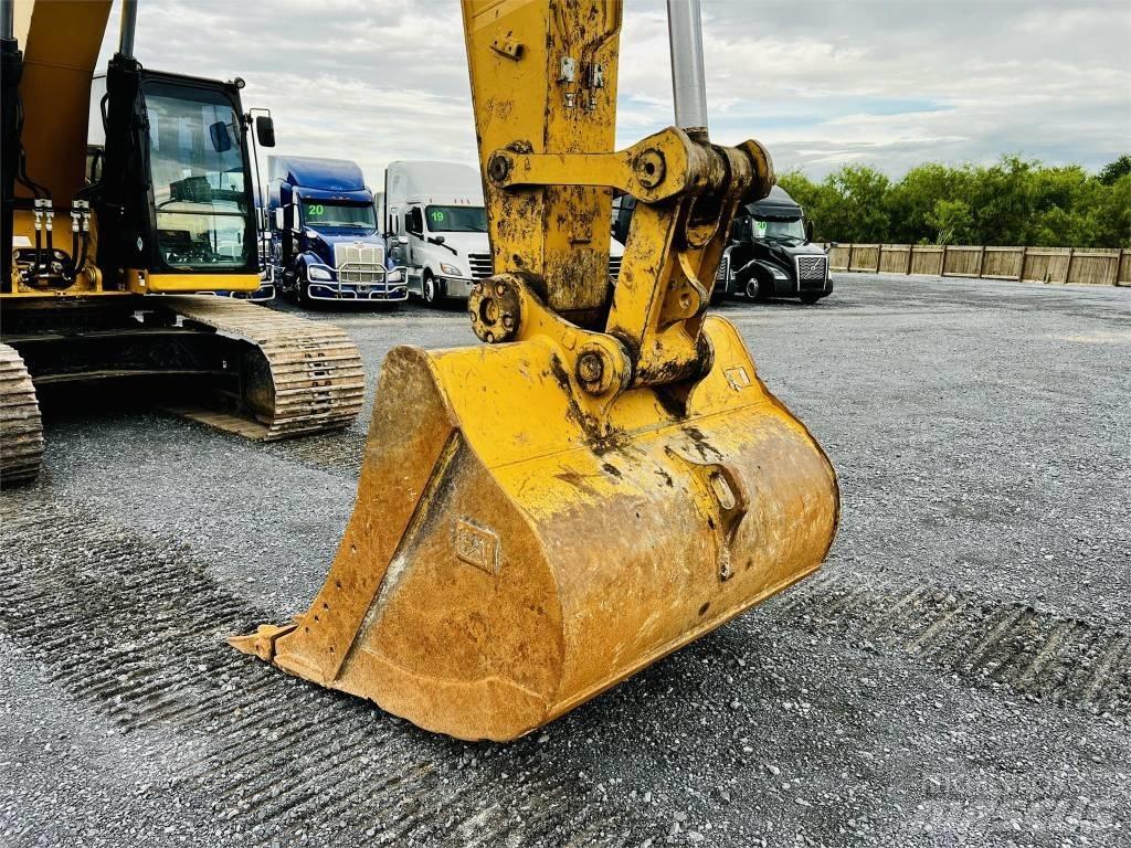 CAT 336 Crawler excavators