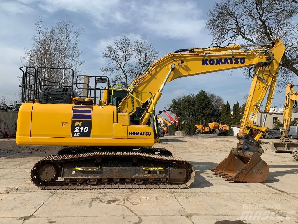 Komatsu PC 210 LC-11 Crawler excavators