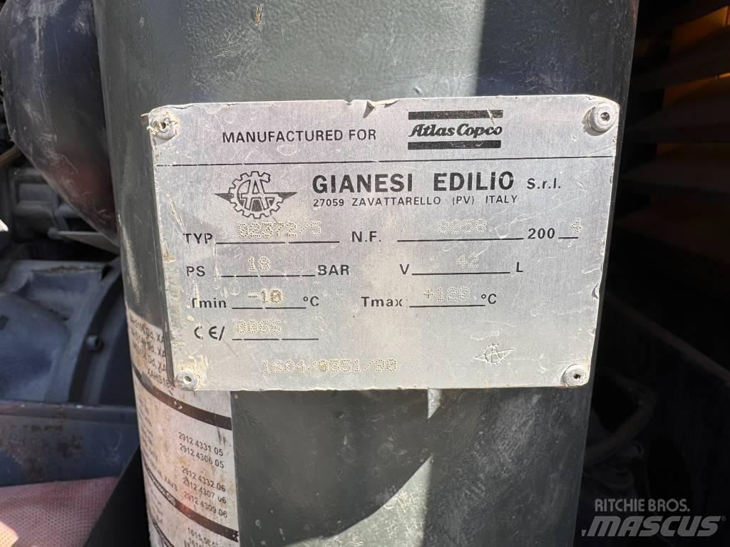 Atlas Copco 186 XAHS Compressors