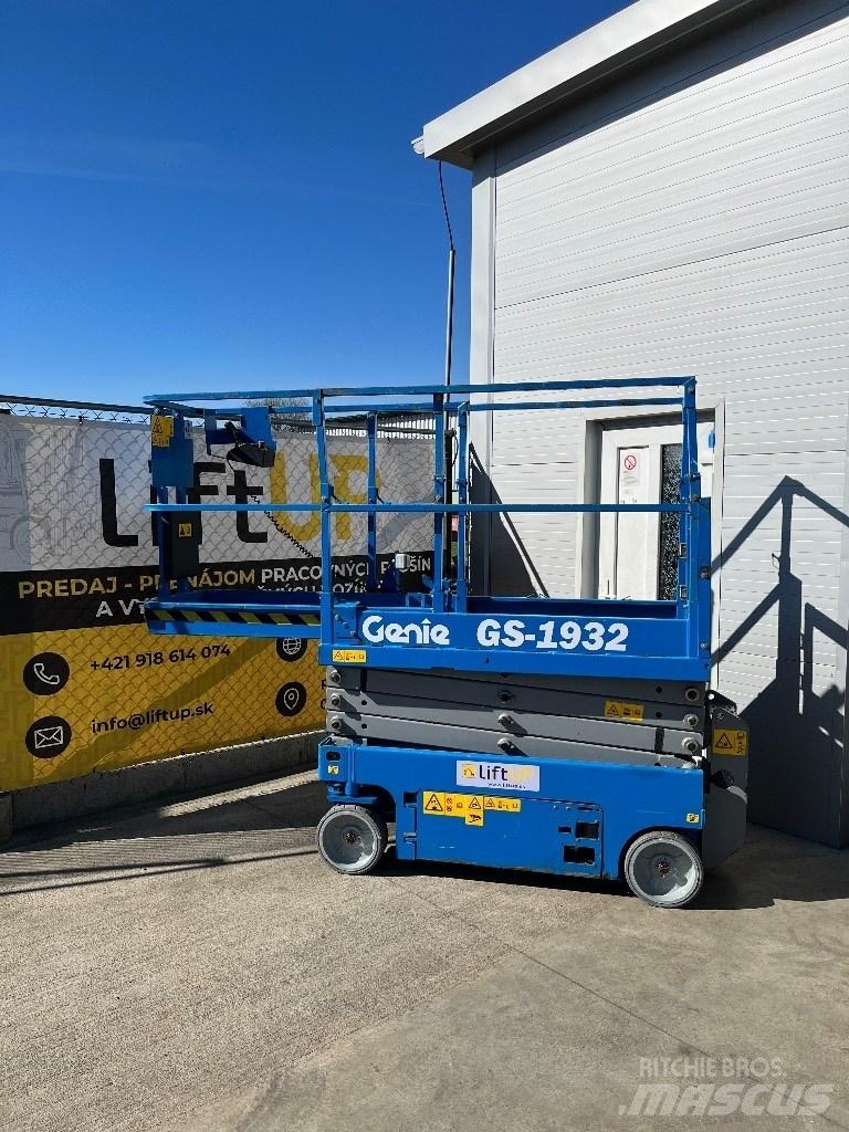 Genie GS 1932 Scissor lifts