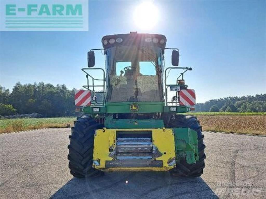 John Deere 7750 Forage harvesters