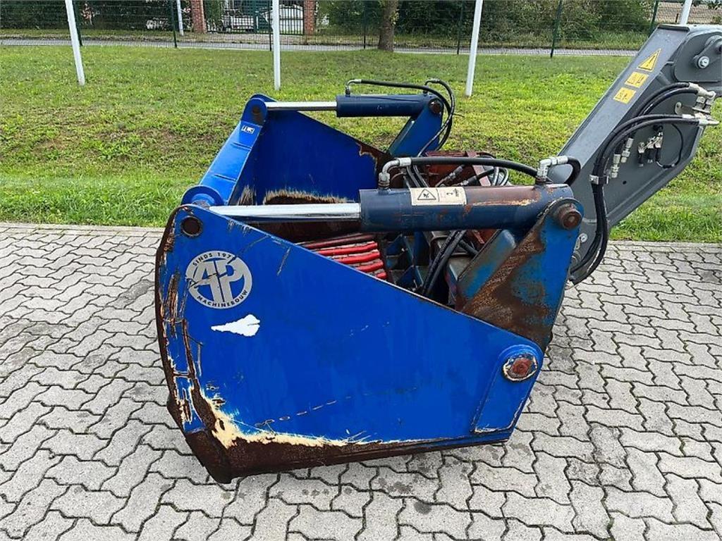 AP 2000 Front loader accessories
