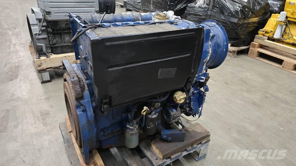 Deutz F4L1011 Engines