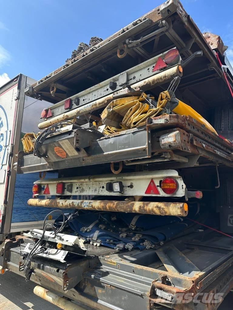 Krone SD Curtain sider semi-trailers