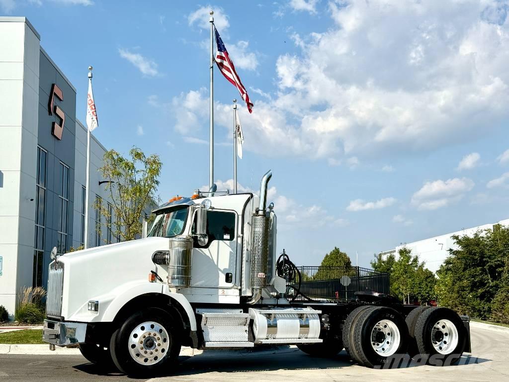 Kenworth T 800 Prime Movers