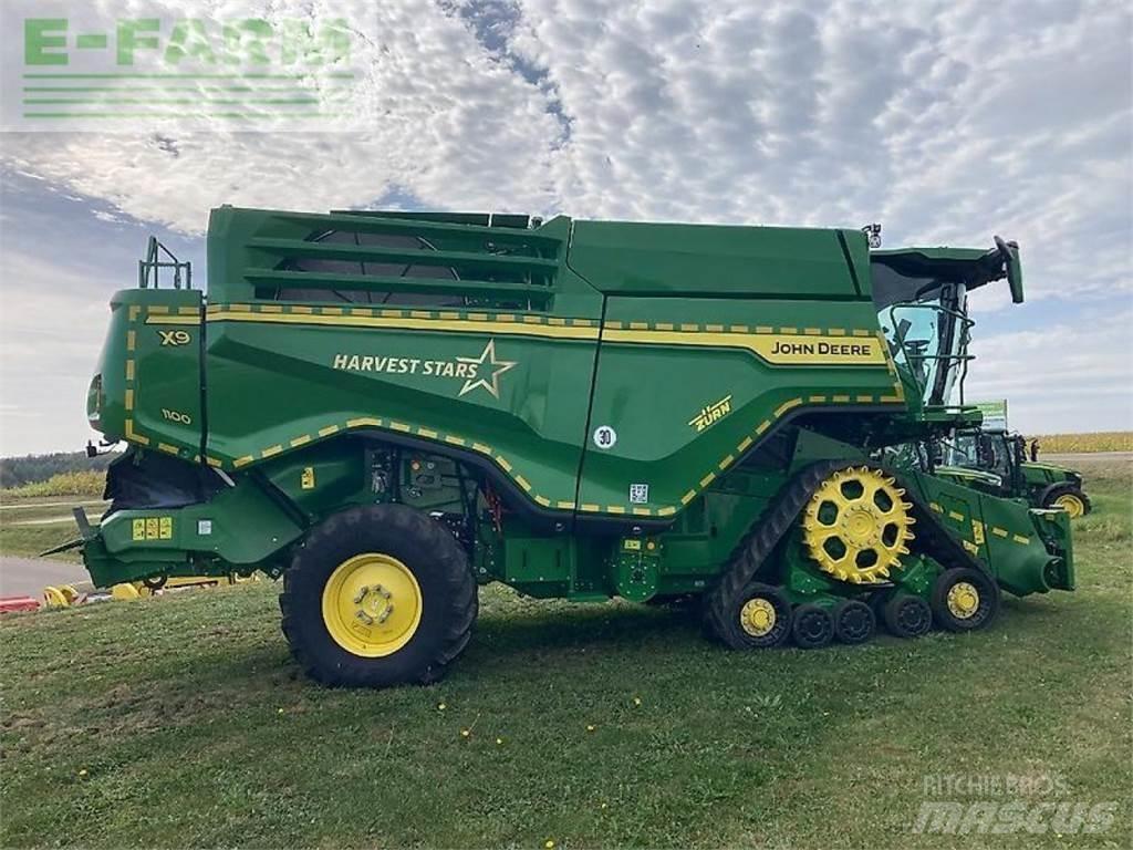 John Deere x9 1100 Combine harvesters