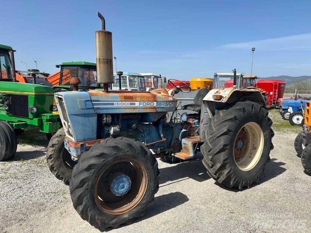 Ford 6600 Tractors