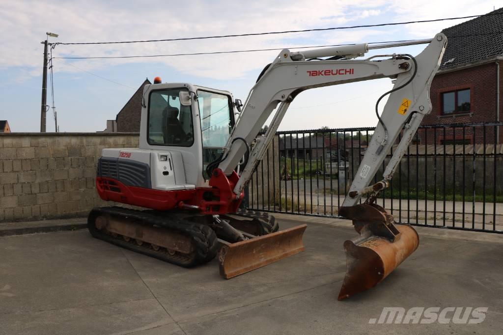 Takeuchi TB 250 Mini excavators < 7t (Mini diggers)