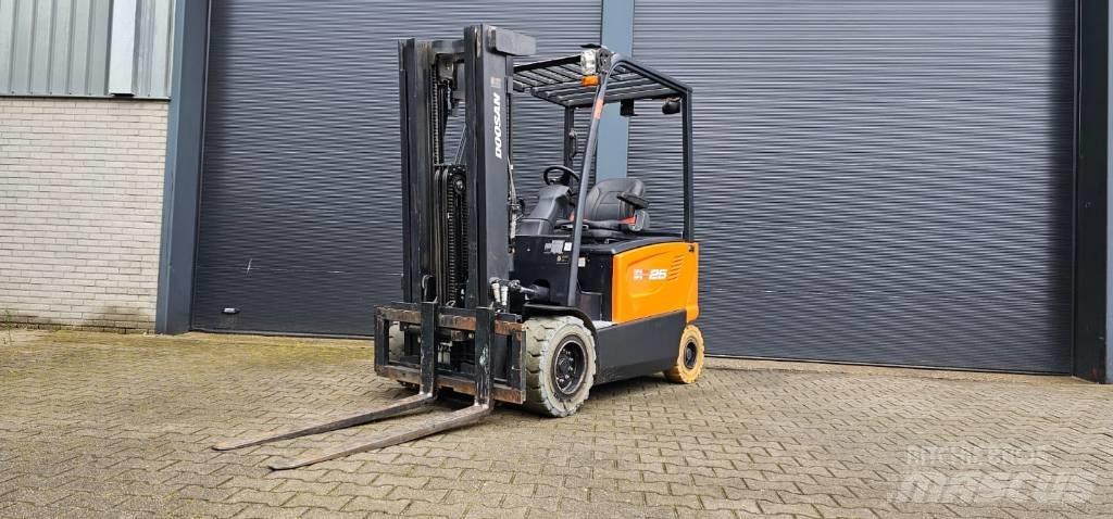Doosan B 25 X-7 Electric forklift trucks