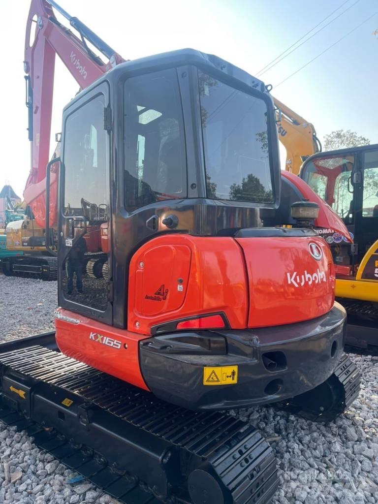 Kubota 165 Crawler excavators