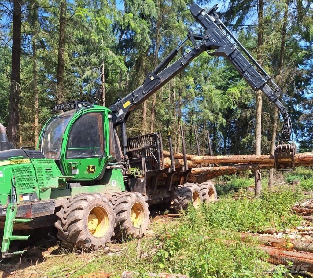 John Deere 1210 G Forwarders