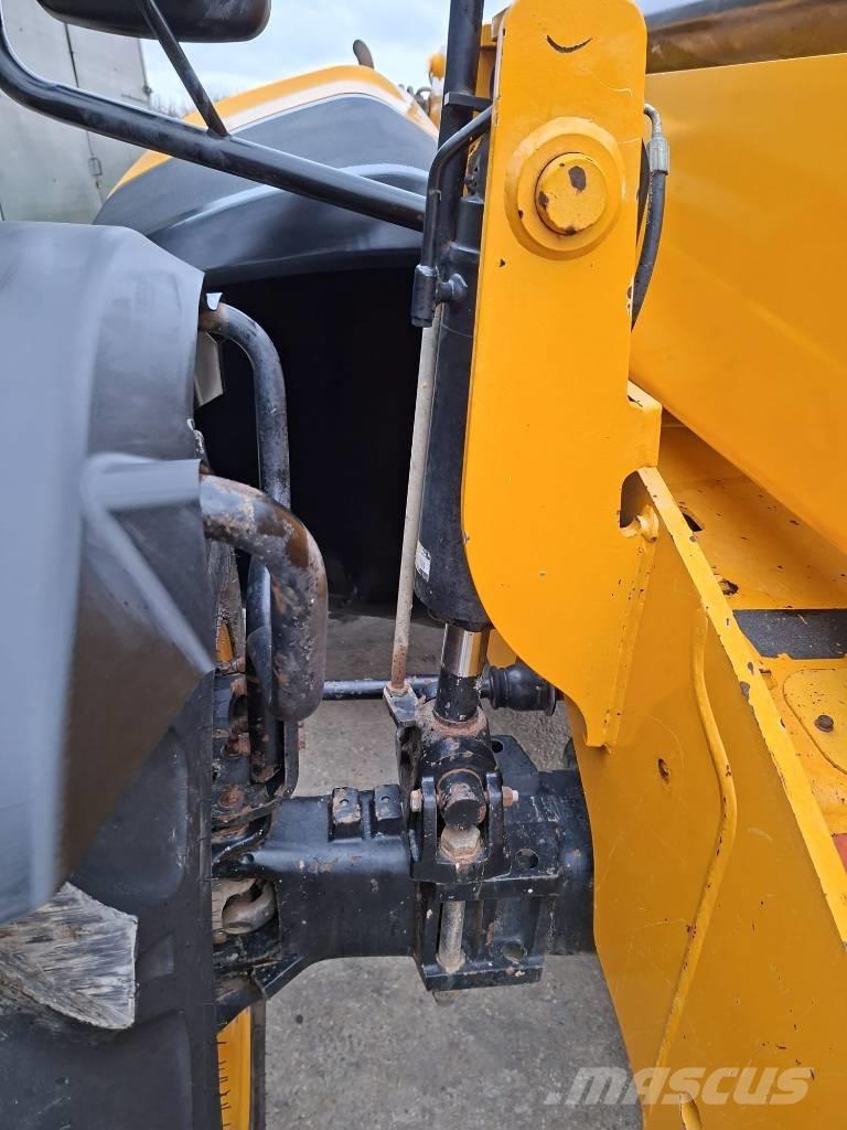 JCB 535-125 Telescopic handlers