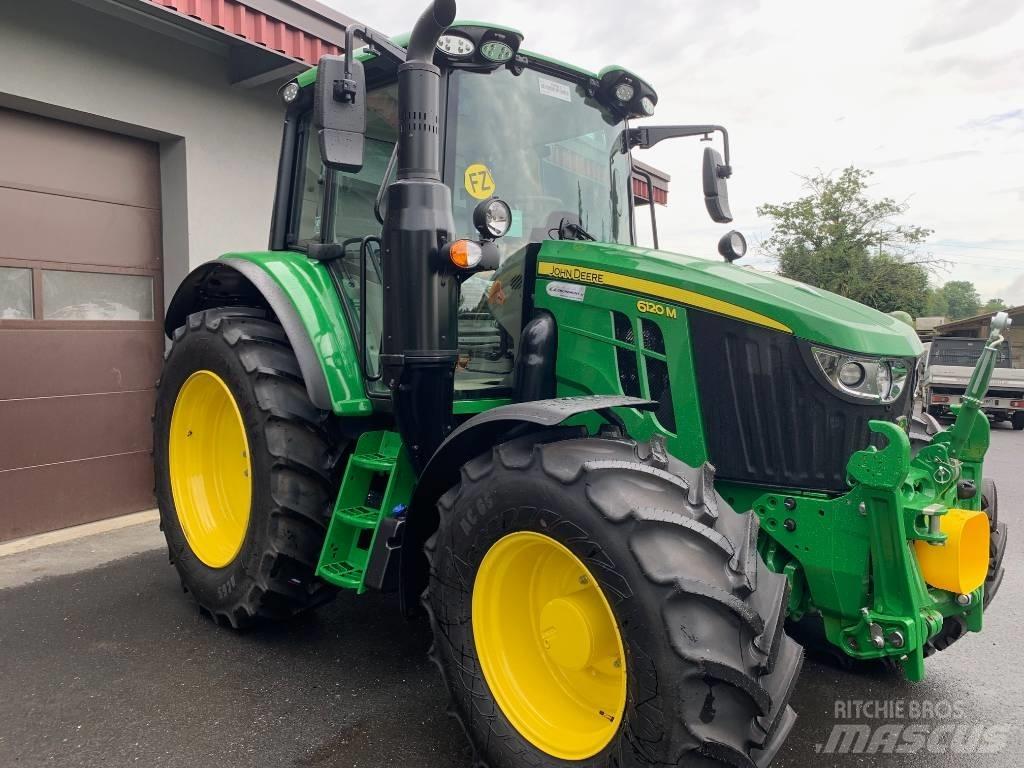 John Deere 6120 M Tractors
