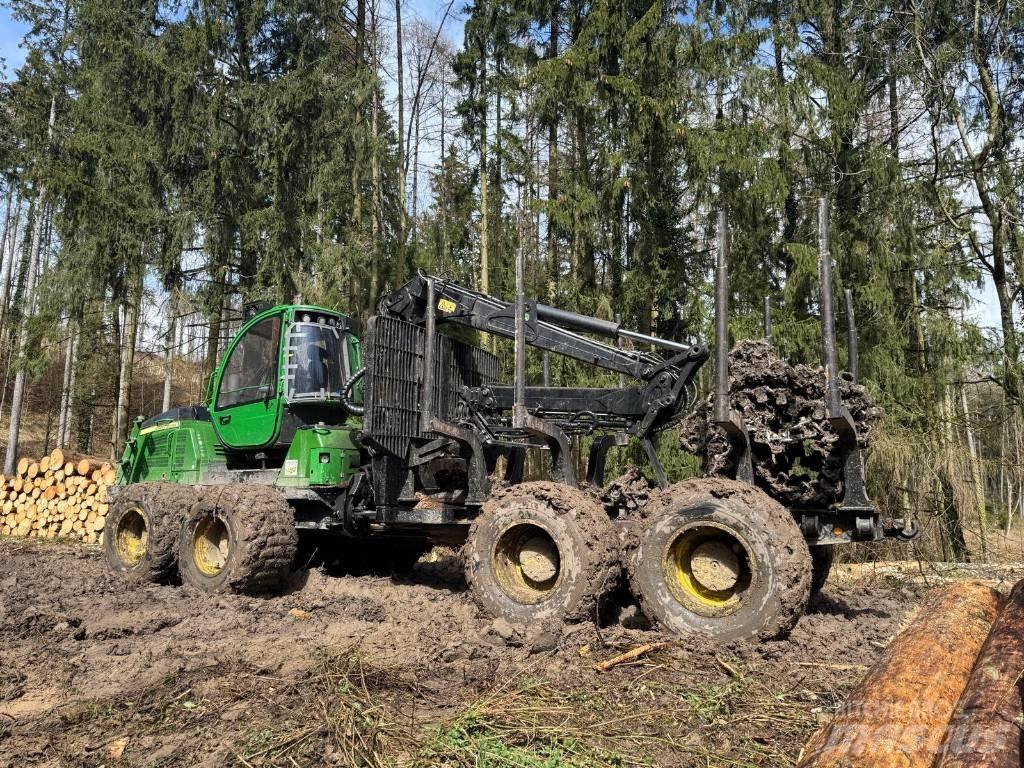 John Deere 1510 E Forwarders