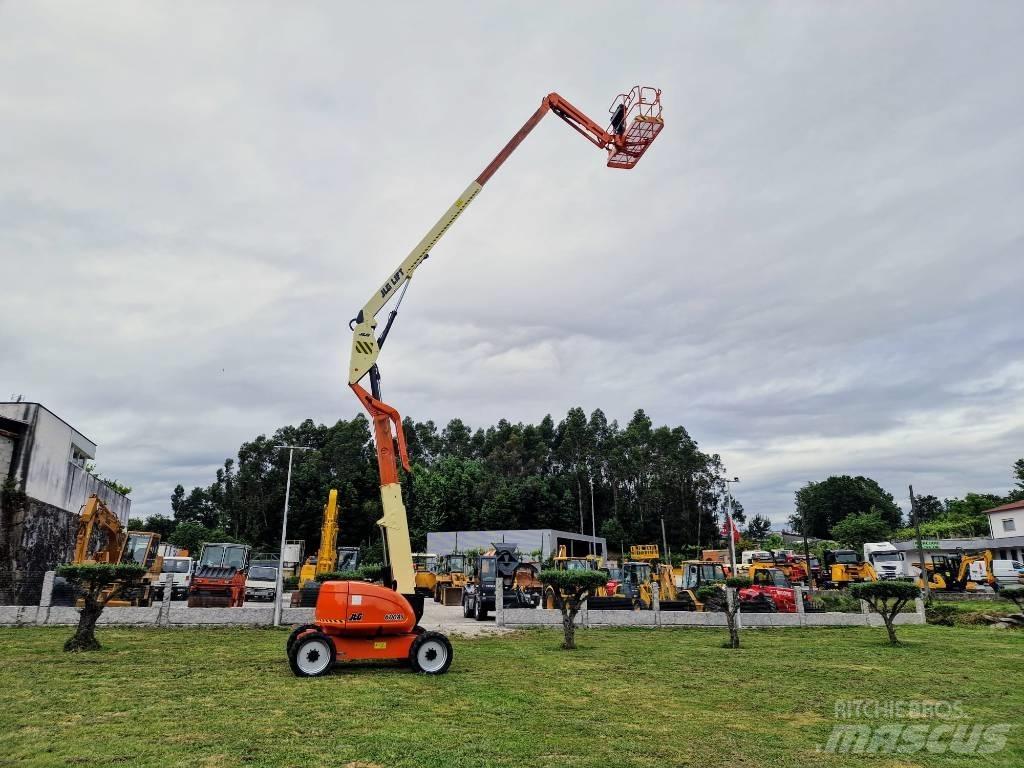 JLG 600 AJ Articulated boom lifts