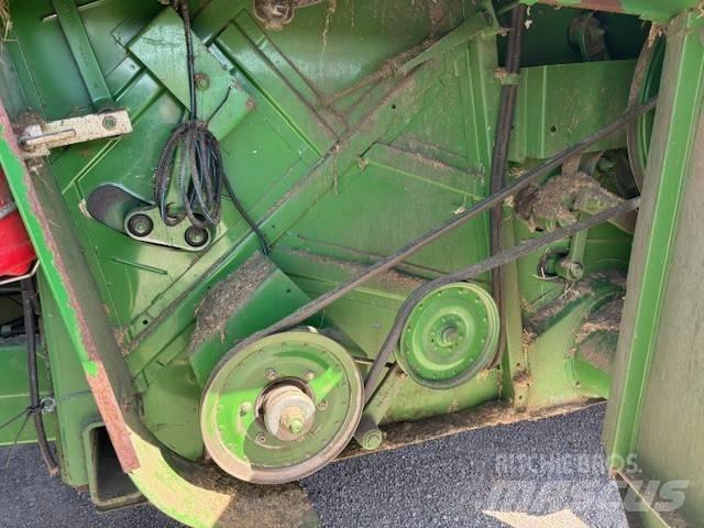 John Deere 9780 CTS Combine harvesters