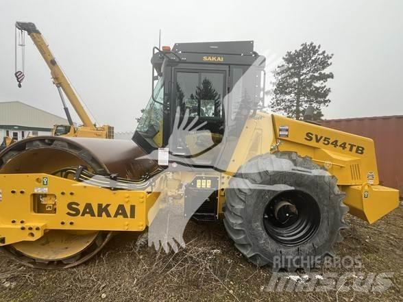 Sakai SV544T Single drum rollers