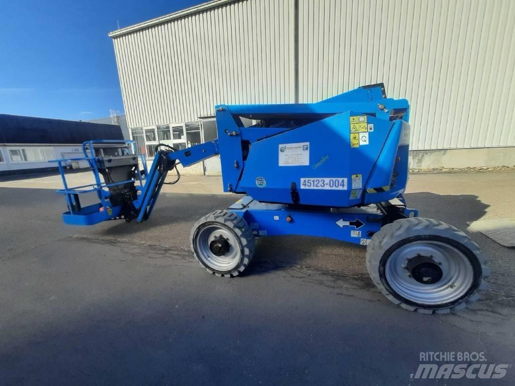 JLG H 340 AJ Articulated boom lifts