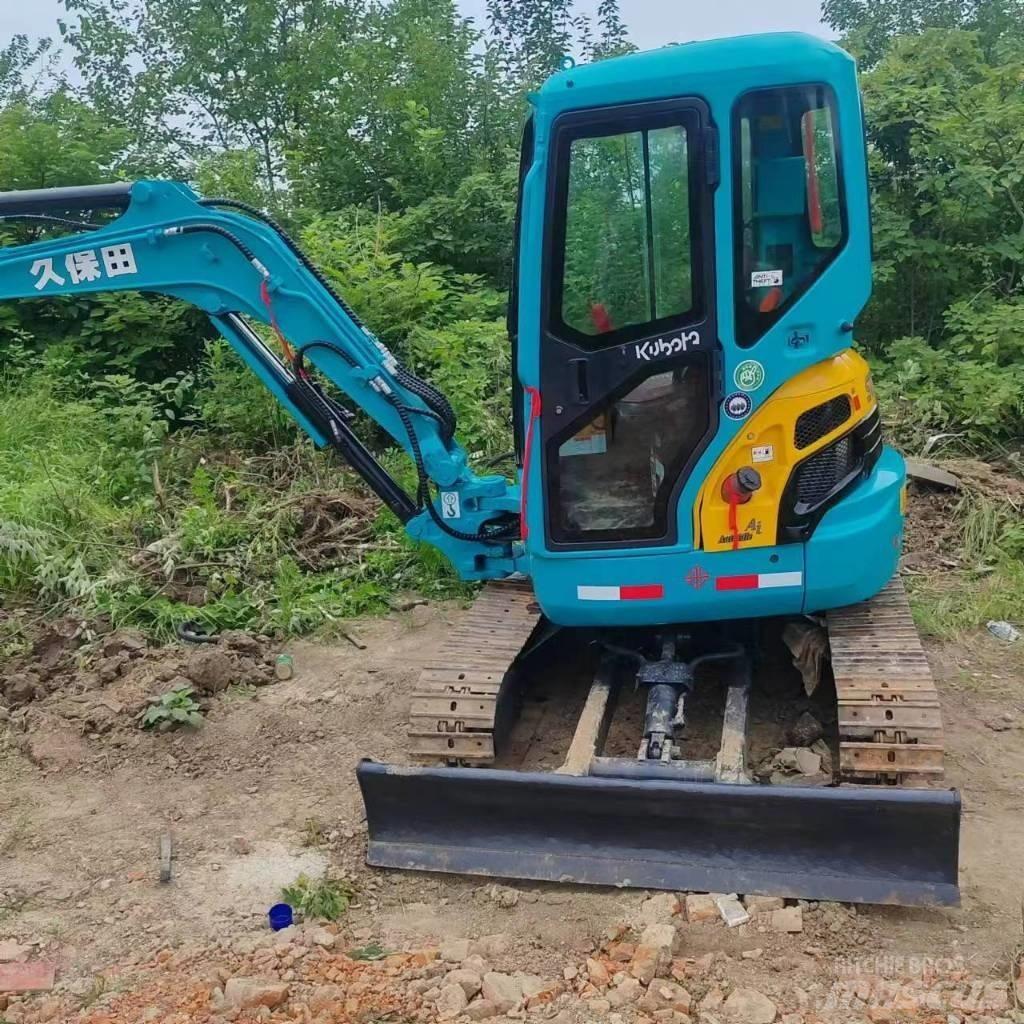 Kubota KX 135 Crawler excavators