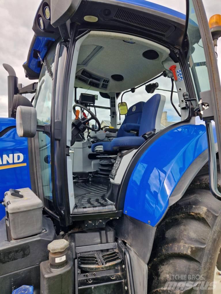 New Holland T 7.210 Tractors