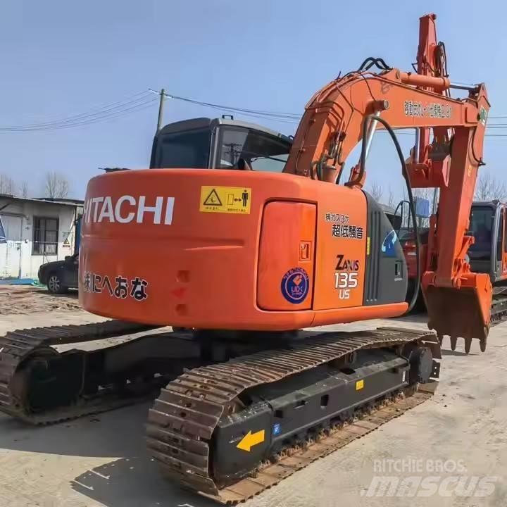 Hitachi ZX 135 Crawler excavators