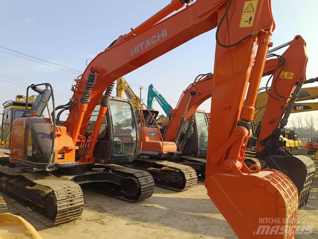 Hitachi ZX 135 Crawler excavators