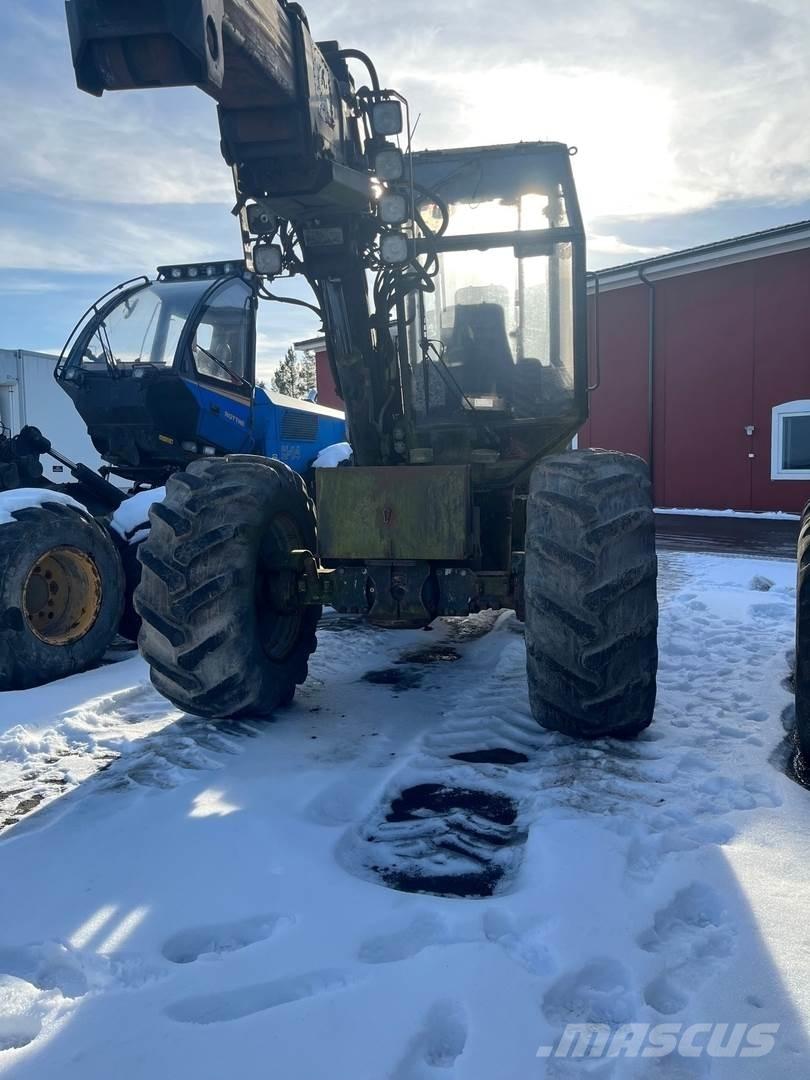 Valmet 911 Harvesters