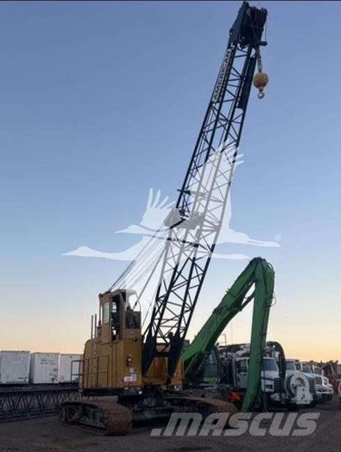 American 5300 Track mounted cranes