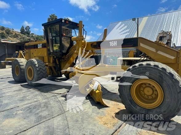 CAT 16H Graders