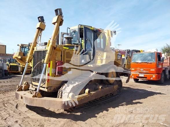 CAT D6T Crawler dozers
